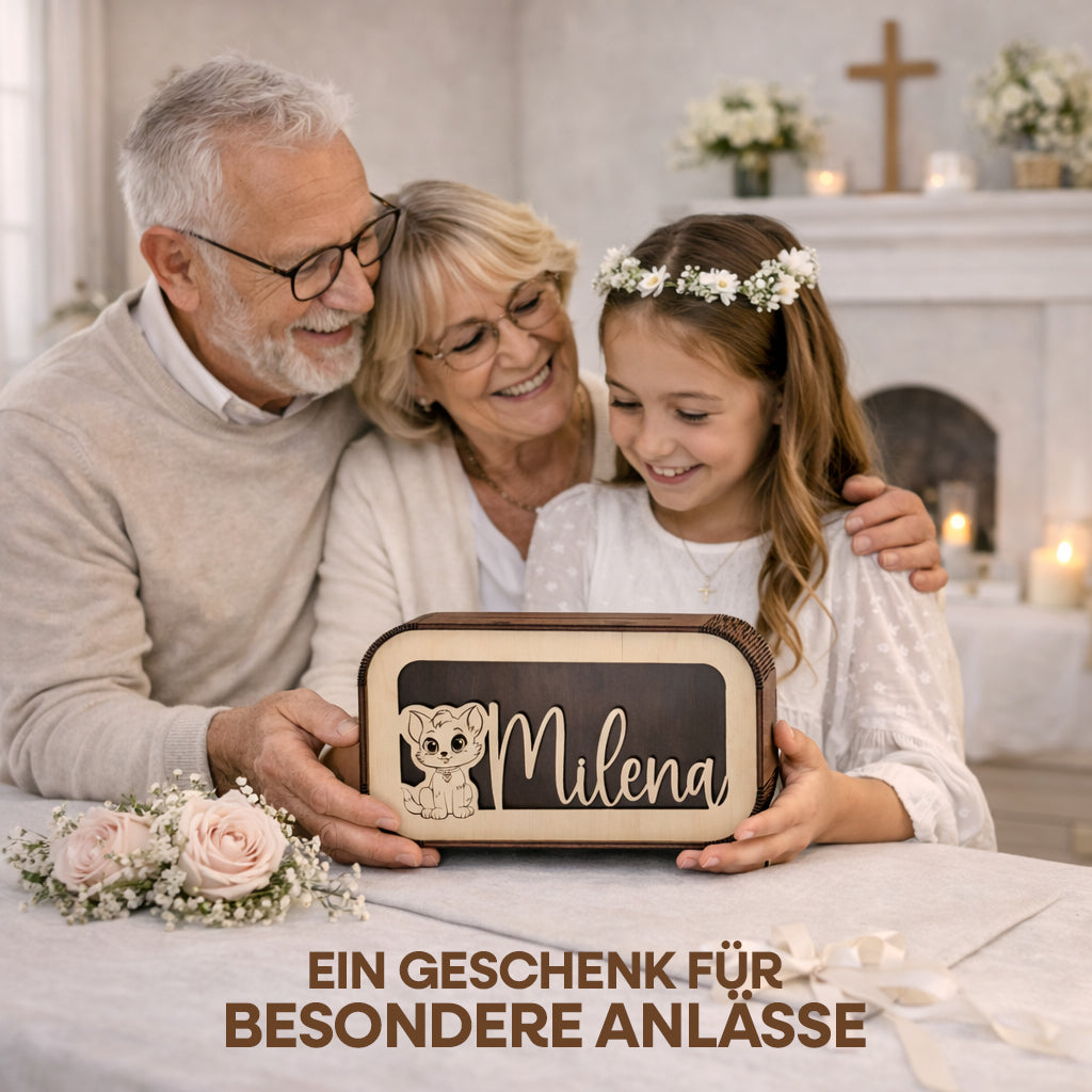 Personalisierte Kinder-Spardose aus Holz in Nussbraun mit Namen & Wunschmotiv